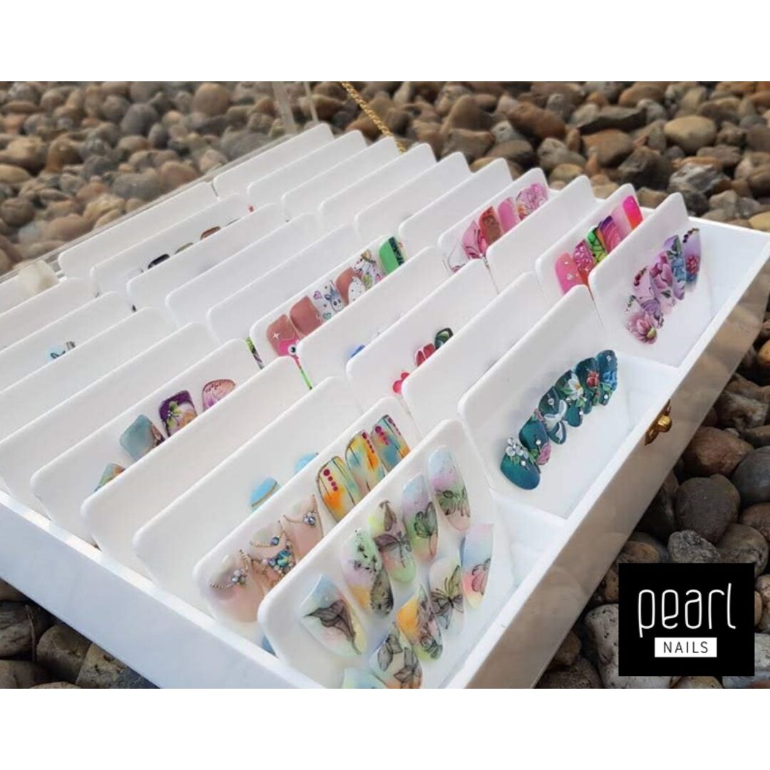 Pearl Nails DeLuxe körmös bemutató doboz