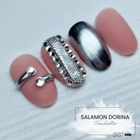 Kép 3/3 - Salamon Dorina - Ékszerhatású körmök 