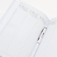 Kép 7/7 - Pearl Nails Határidőnapló 2026 - belseje