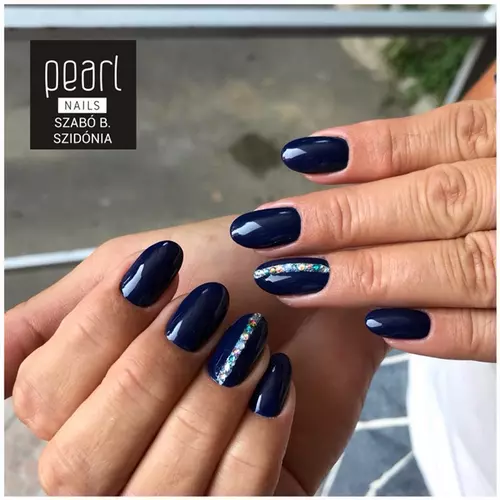 Kék körmök Pearl Nails 1324 fixálásmentes színes zselével